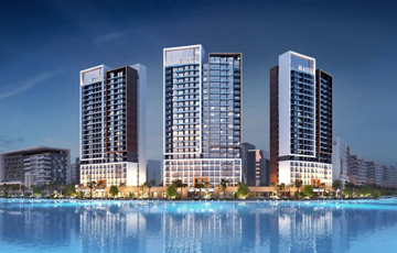Azizi Riviera Beach Front